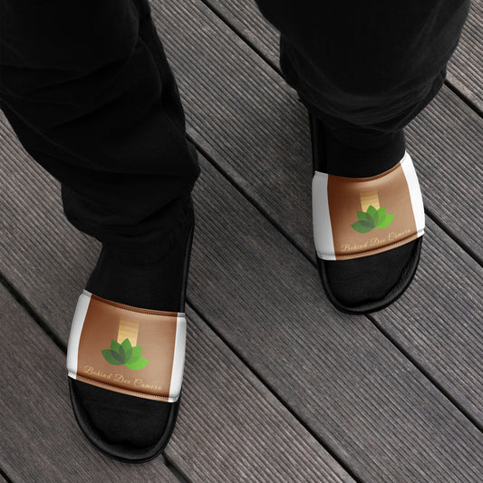 Men’s slides - Behind Dee Camera® logo
